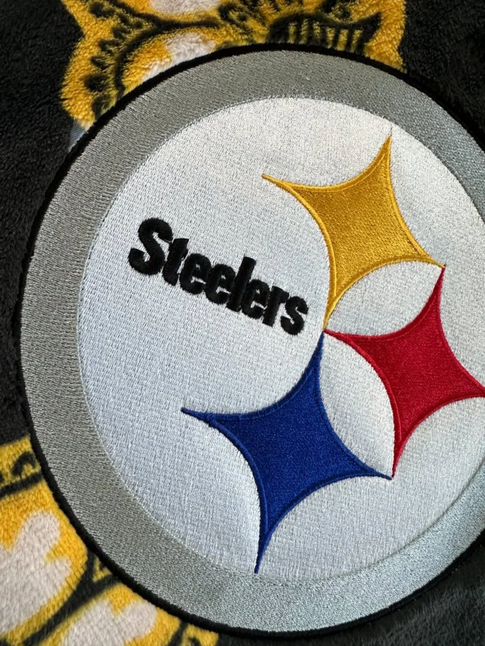 VERA BRADLEY NFL STEELERS OVERSIZED THROW BLANKET:NWT PITTSBURGH  94